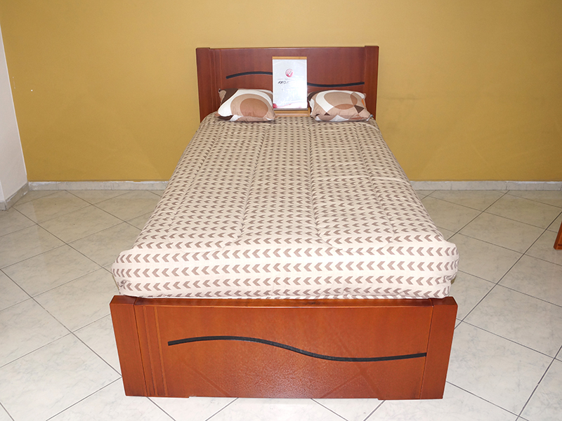 Cama 1-1/2 PL Moderna Reforzada